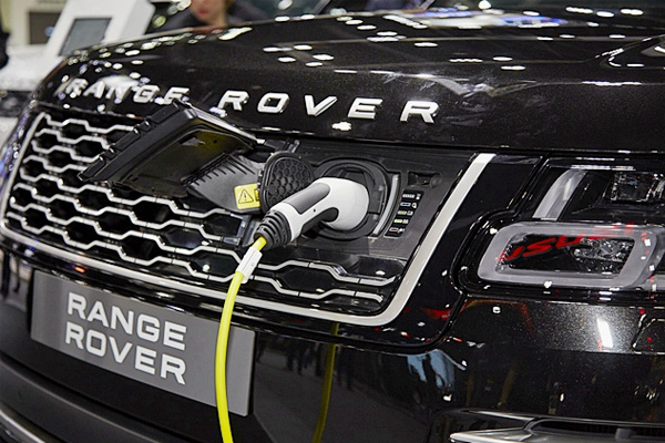 Land Rover Range Rover Plug-In Hybrid Petrol Vogue SWB 2019