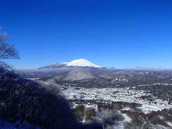 เที่ยวตะลุยหิมะกับ 5 สกีรีสอร์ทที่ญี่ปุ่น 